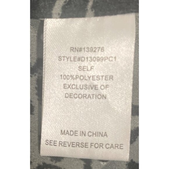 Daniel Rainn Womens Gray & Black Leopard Blouse Long Sleeves Sz SM Animal Lightw - Picture 4 of 5